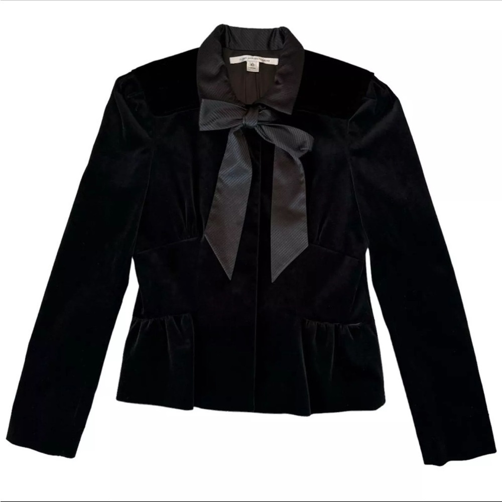 Diane Von Furstenberg Lucille Black Velvet Bow Blazer Jacket in size 10